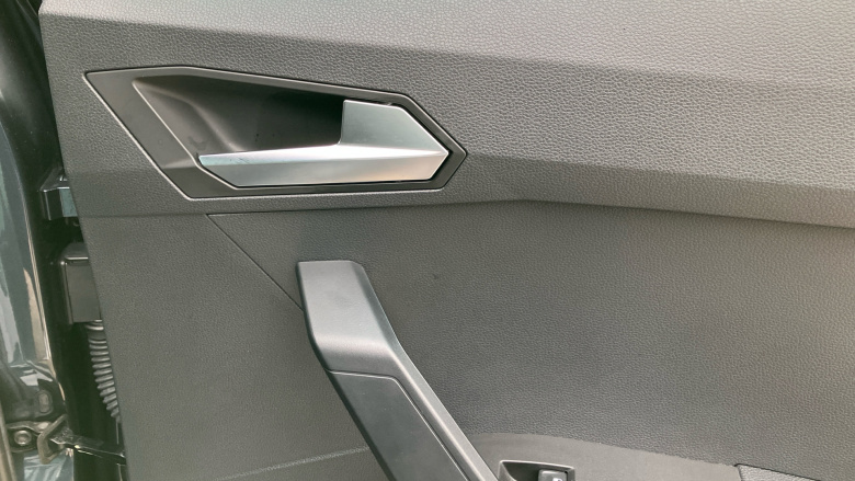 SEAT Arona 1.0 TSI 110 FR Sport 5dr Petrol Hatchback